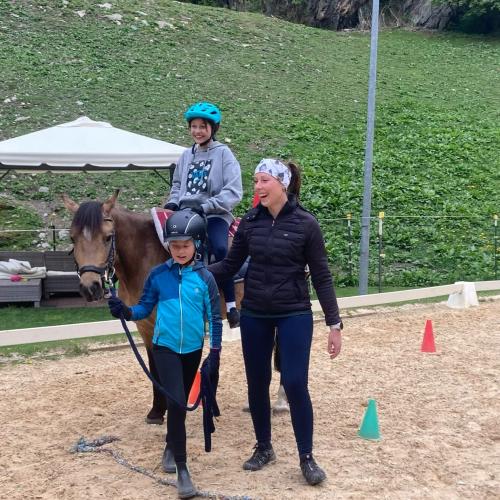 Reiten b
